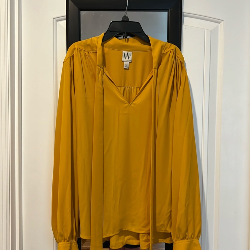 NWT Worthington tie neck blouse